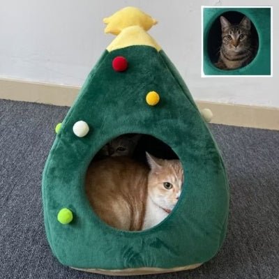 Lit pour chat Refuge Festif en forme de sapin triangulaire avec interieur douillet