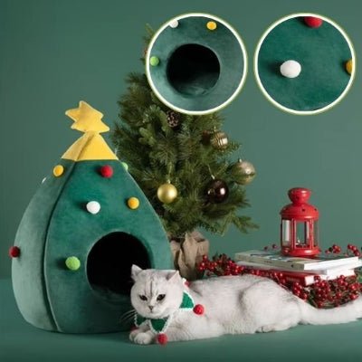 Vue detaillee du lit chat en velours vert avec design de sapin de Noel decoratif